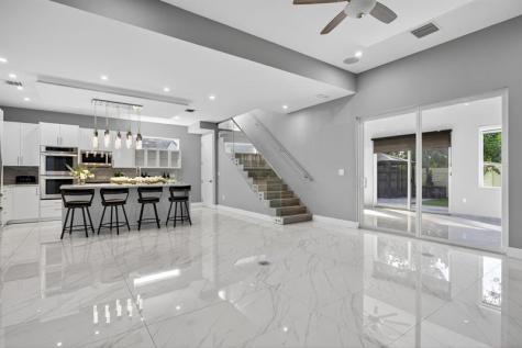 69 S Cortez Drive Margate FL 33068