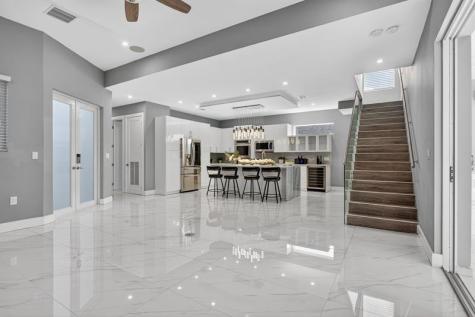 69 S Cortez Drive Margate FL 33068