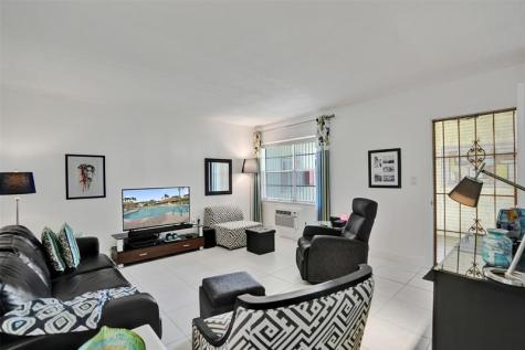 17001 NE 13th Avenue Miami FL 33162