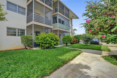 17001 NE 13th Avenue Miami FL 33162