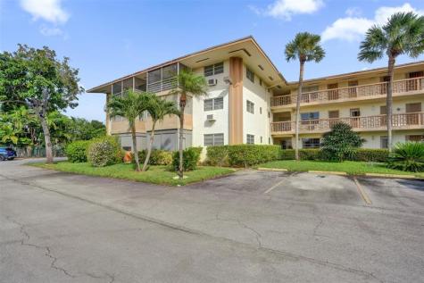 17001 NE 13th Avenue Miami FL 33162