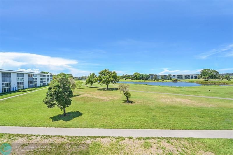2801 Victoria Way Coconut Creek FL 33066