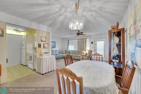 2801 Victoria Way Coconut Creek FL 33066