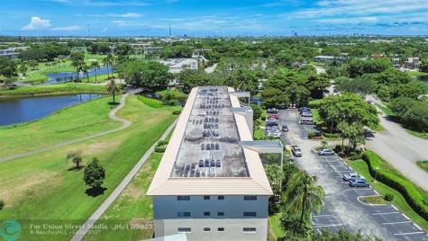 2801 Victoria Way Coconut Creek FL 33066