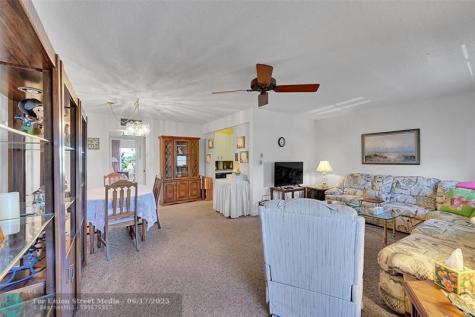 2801 Victoria Way Coconut Creek FL 33066