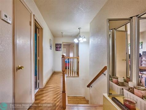33 Spinning Wheel Lane Tamarac FL 33319