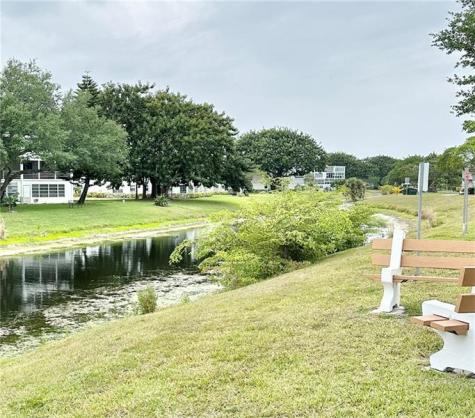 285 Oakridge Q Deerfield Beach FL 33442