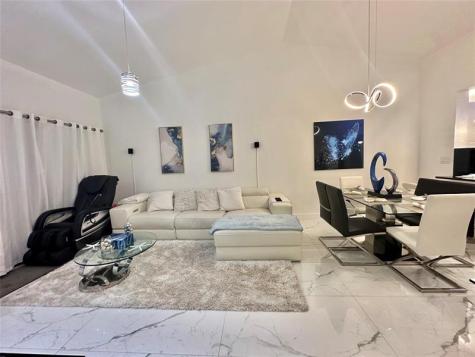 4307 S Carambola Circle Coconut Creek FL 33066