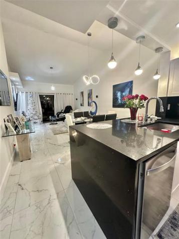 4307 S Carambola Circle Coconut Creek FL 33066