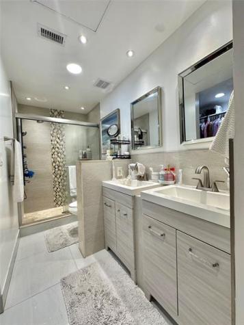 4307 S Carambola Circle Coconut Creek FL 33066