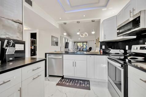 4307 S Carambola Circle Coconut Creek FL 33066