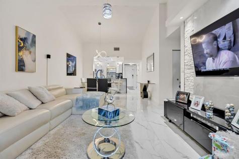 4307 S Carambola Circle Coconut Creek FL 33066