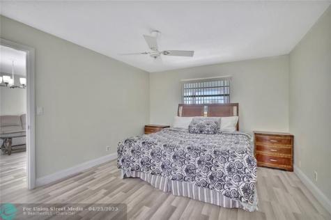 4050 NW 42nd Avenue Lauderdale Lakes FL 33319