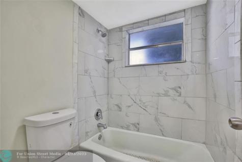 4050 NW 42nd Avenue Lauderdale Lakes FL 33319