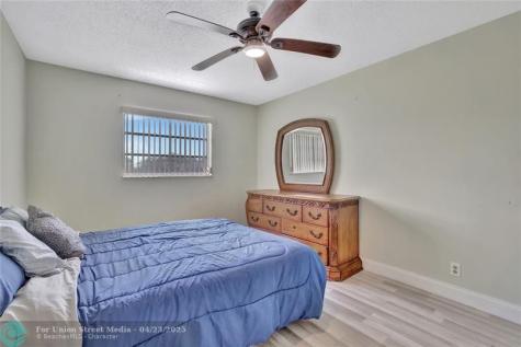 4050 NW 42nd Avenue Lauderdale Lakes FL 33319