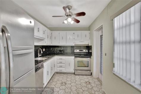 4050 NW 42nd Avenue Lauderdale Lakes FL 33319