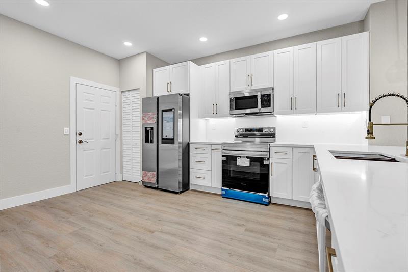 6366 Longboat Lane Boca Raton FL 33433