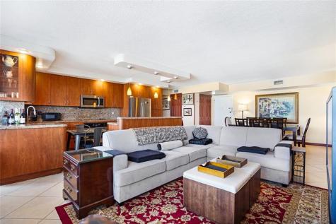 2500 NE 48th Lane Fort Lauderdale FL 33308