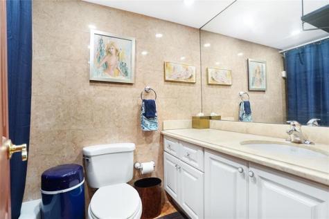 2500 NE 48th Lane Fort Lauderdale FL 33308