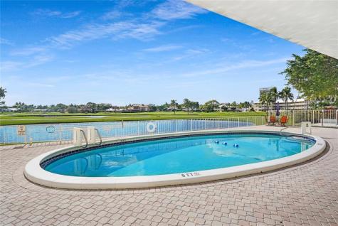 2500 NE 48th Lane Fort Lauderdale FL 33308