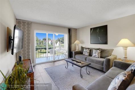 8980 S Hollybrook Boulevard Pembroke Pines FL 33025