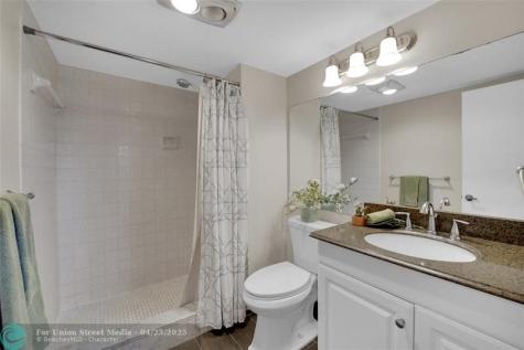 8980 S Hollybrook Boulevard Pembroke Pines FL 33025