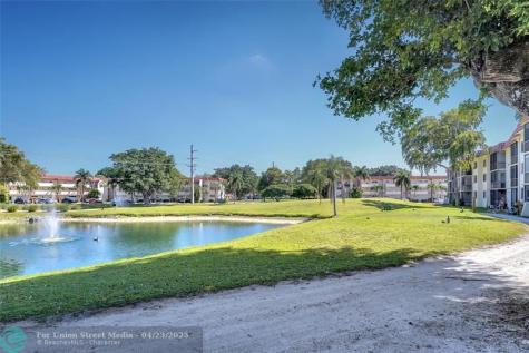 8980 S Hollybrook Boulevard Pembroke Pines FL 33025
