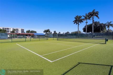 8980 S Hollybrook Boulevard Pembroke Pines FL 33025