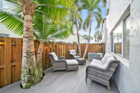 9548 N Vermosa Lane Tamarac FL 33321