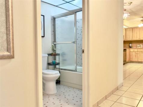 9988 N Belfort Circle Tamarac FL 33321