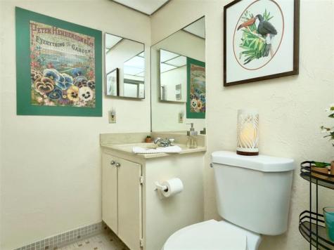 9988 N Belfort Circle Tamarac FL 33321