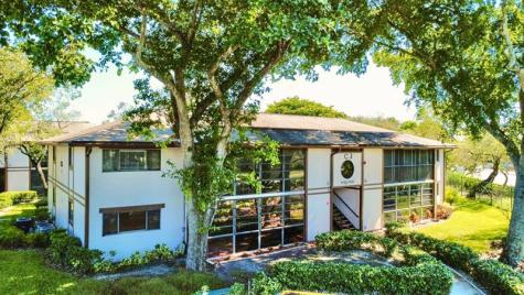 9988 N Belfort Circle Tamarac FL 33321