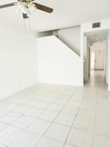 10589 NW 56th Place Coral Springs FL 33076