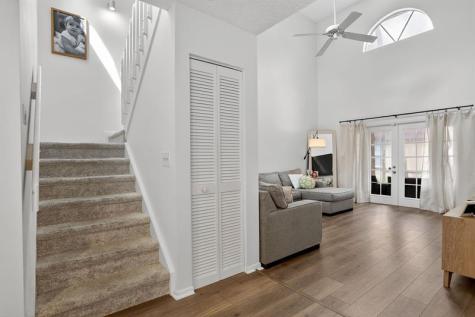 11461 Lakeview Drive Coral Springs FL 33071