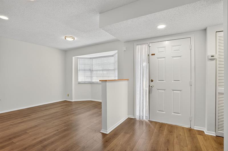 11461 Lakeview Drive Coral Springs FL 33071