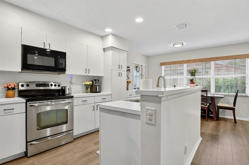 11461 Lakeview Drive Coral Springs FL 33071