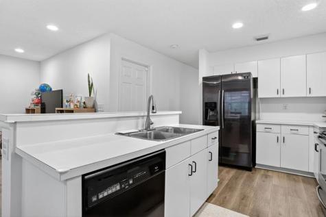 11461 Lakeview Drive Coral Springs FL 33071