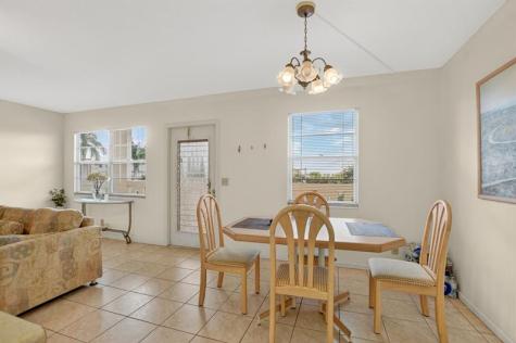 3025 Guildford B Boca Raton FL 33434