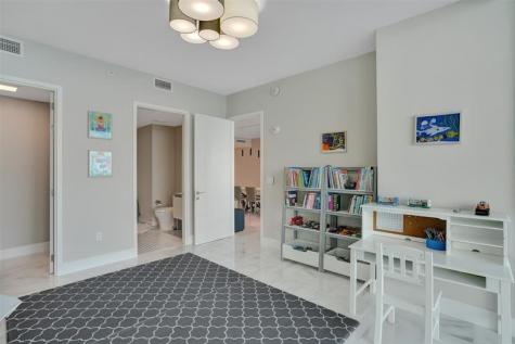 700 NE 26th Terrace Miami FL 33137