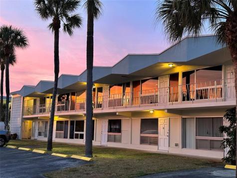 715 NW 30th Court Wilton Manors FL 33311