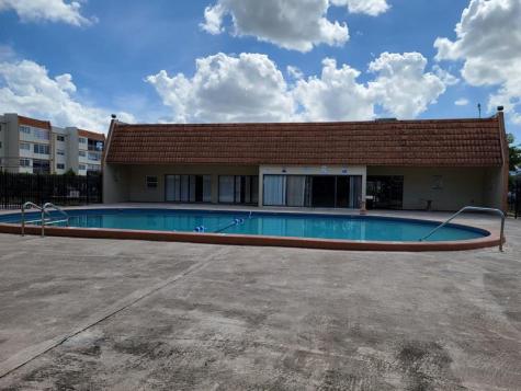 2401 NW 41st Avenue Lauderhill FL 33313