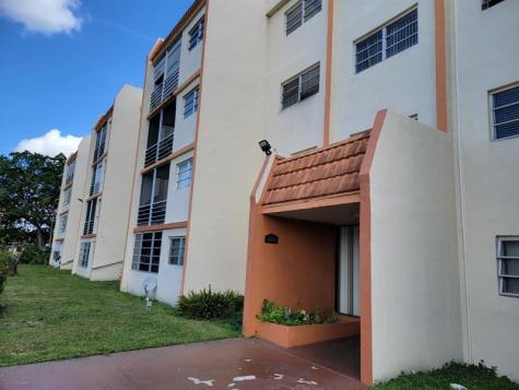 2401 NW 41st Avenue Lauderhill FL 33313