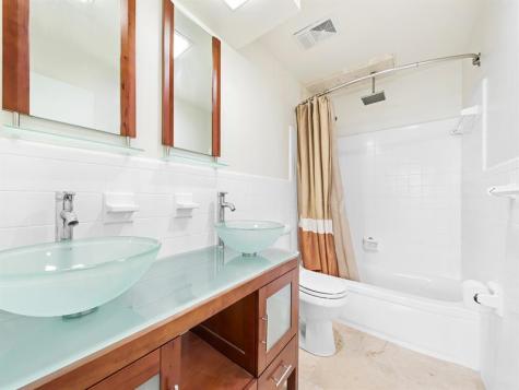 3233 NE 34th Street Fort Lauderdale FL 33308