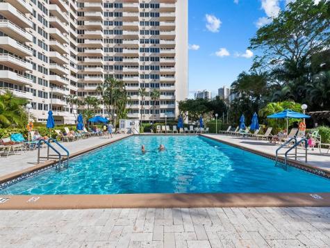 3233 NE 34th Street Fort Lauderdale FL 33308