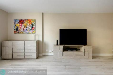 2301 Collins Avenue Miami Beach FL 33139
