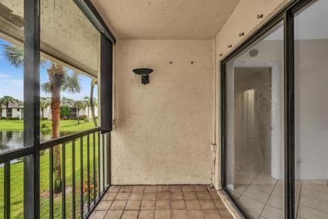 22017 Palms Way # 202 Boca Raton FL 33433