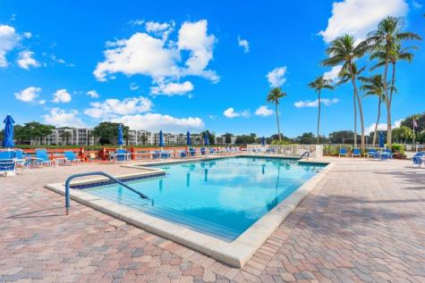 9470 Live Oak Place Davie FL 33324