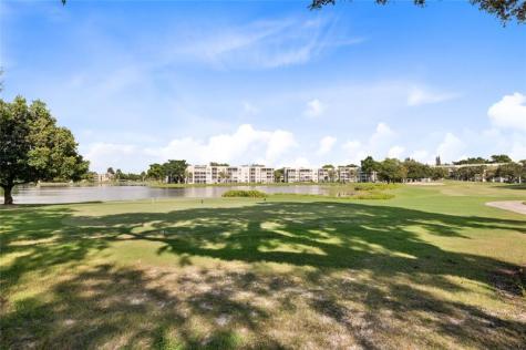 9470 Live Oak Place Davie FL 33324