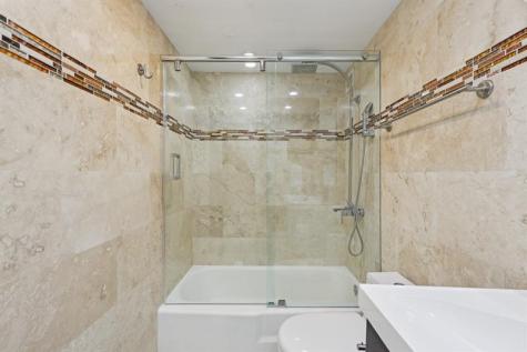 5601 Collins Avenue Miami Beach FL 33140