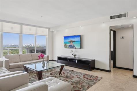 5601 Collins Avenue Miami Beach FL 33140